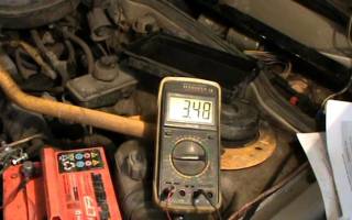 Как определить заряд аккумулятора автомобиля